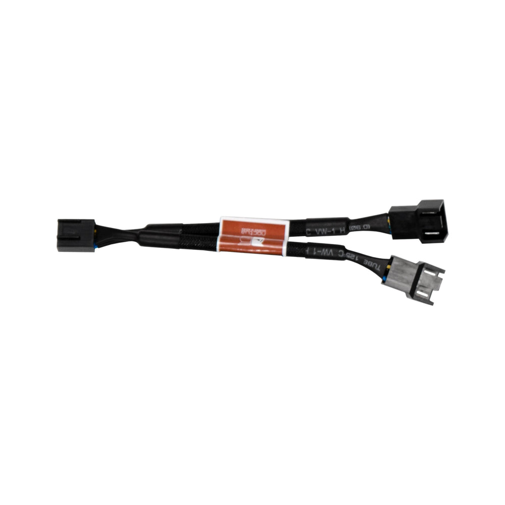 Noctua NA-YC1 sleeved Y-cable splitter for 4-pin PWM fans, with one 4-pin and one 3-pin output branch
